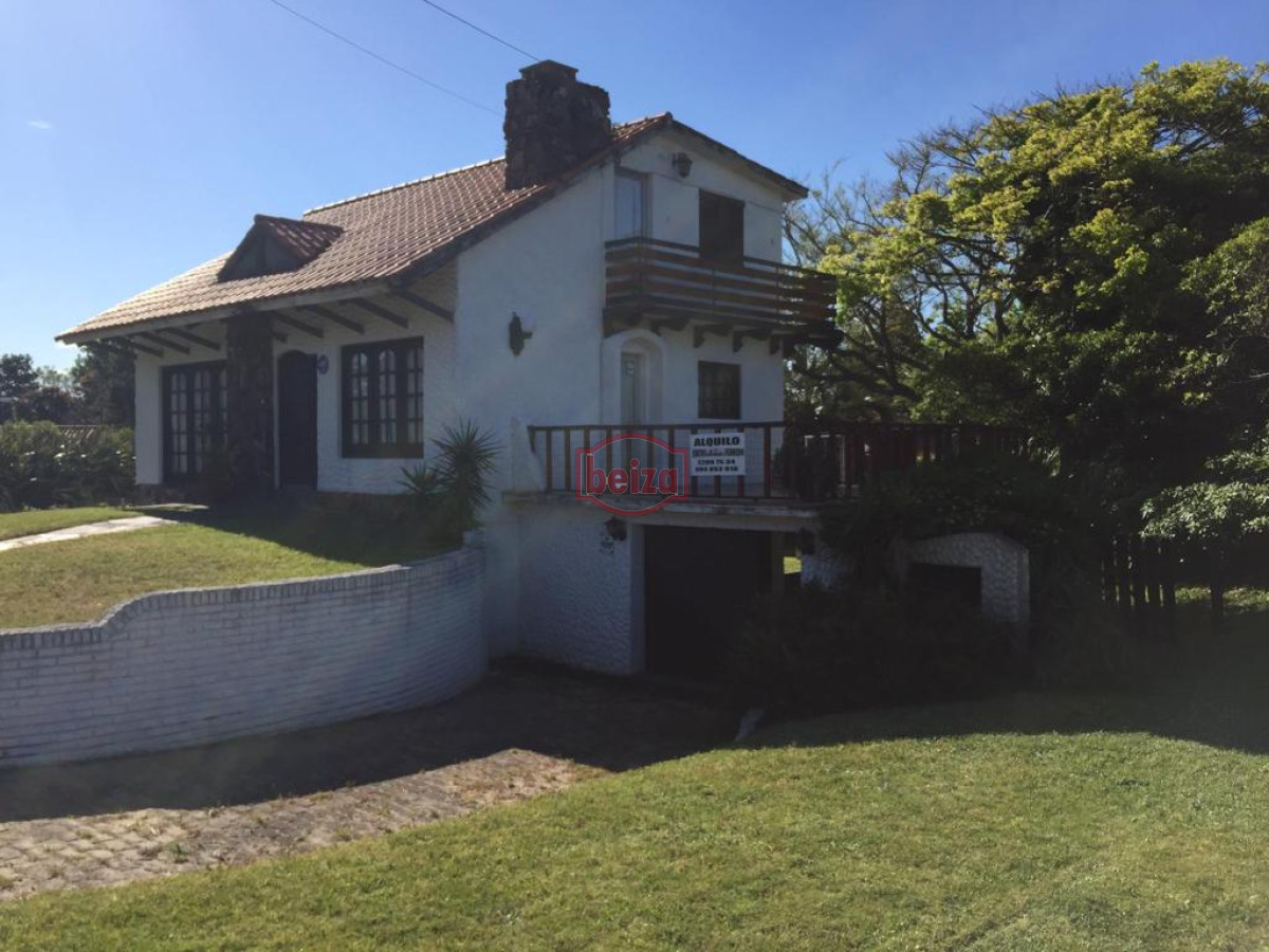 Casa ID.163344/Playa-Mansa-a-150-metros-de-la-costa - Alquiler casa 3 dormitorios