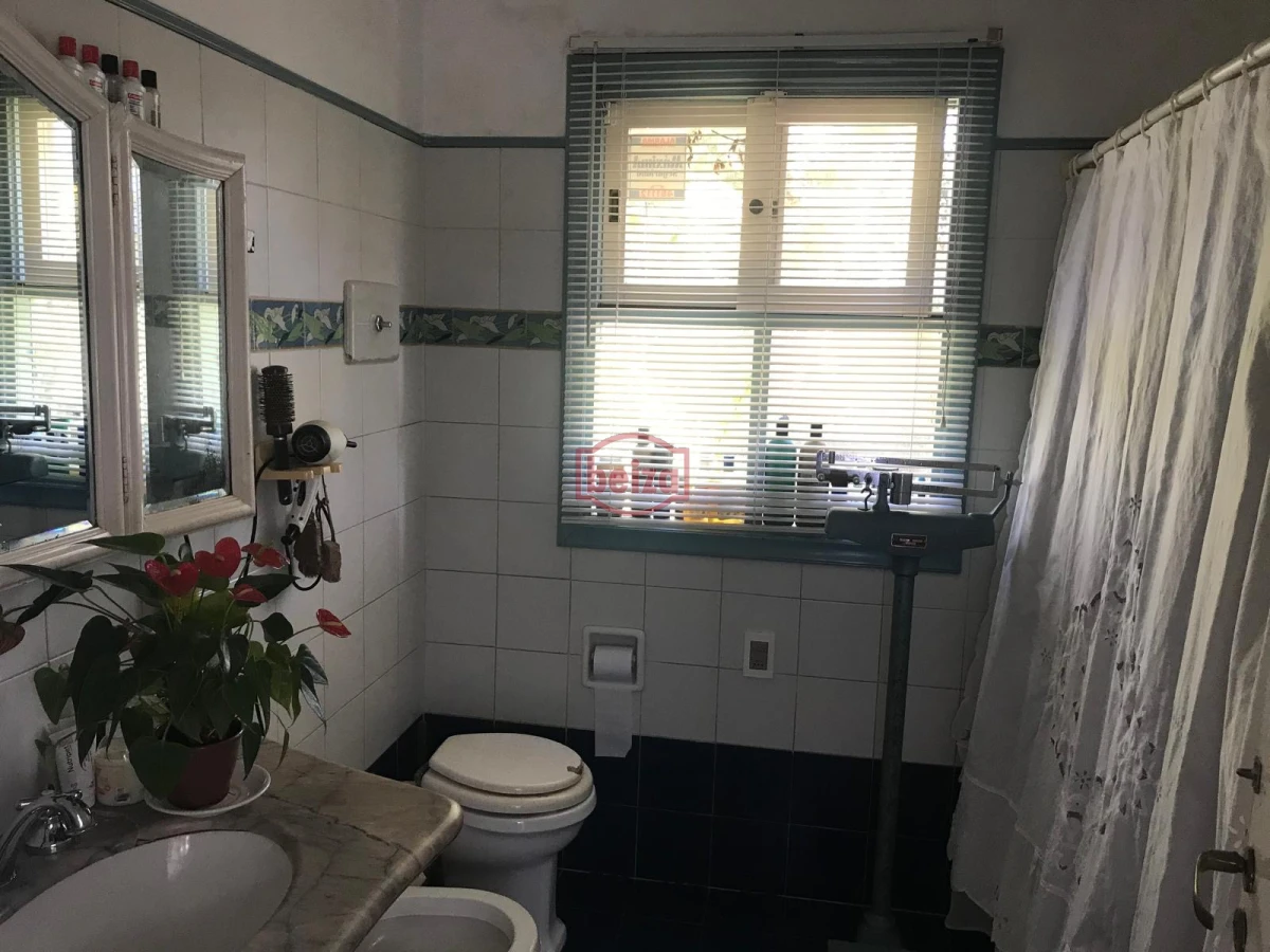 Casa ID.163162/Casa-en-Mansa--Pda-11--4-dormitorios-4-baños - Hermosa casa de 4 Dormitorios y 3 Baños