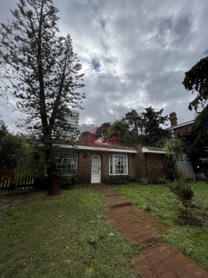 Casa ID.165732/dos-dormitorios-a-estrenar - Casa de 3 dormitorios en Punta del Este Excelente ubicación