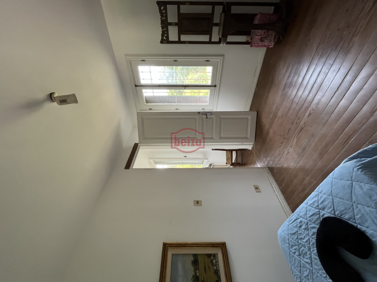 Casa ID.166021/Casa-en-Mansa,-5-dormitorios - Exclusiva CASA - CHACRA de 1.8 hectáreas. 