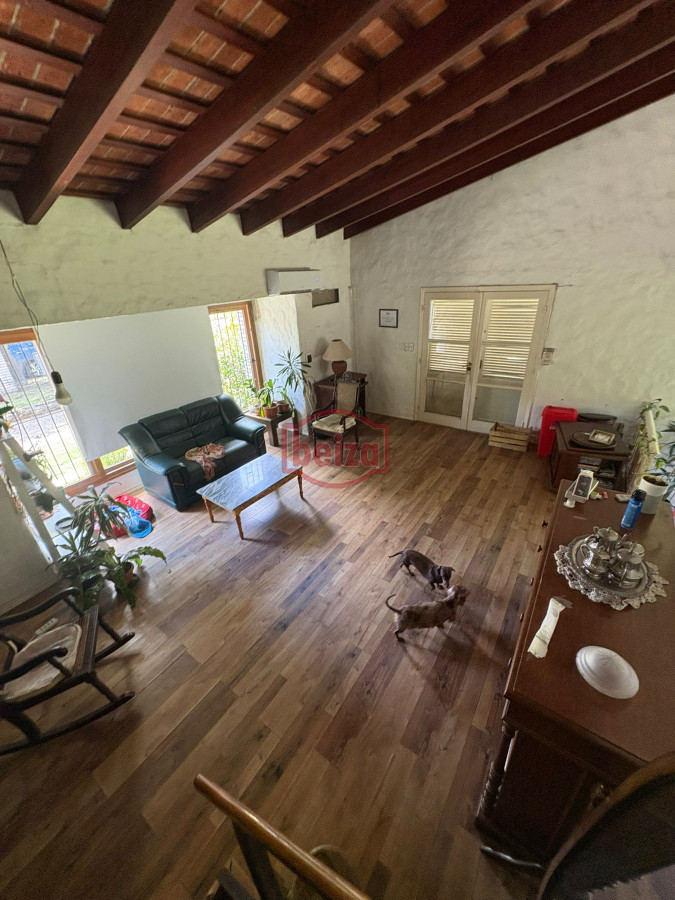 Casa ID.167001/Hermosa-casa-quinta-compuesta-de-3-construcciones,-Casa-de-Huéspedes - venta casa con amplios ambientes