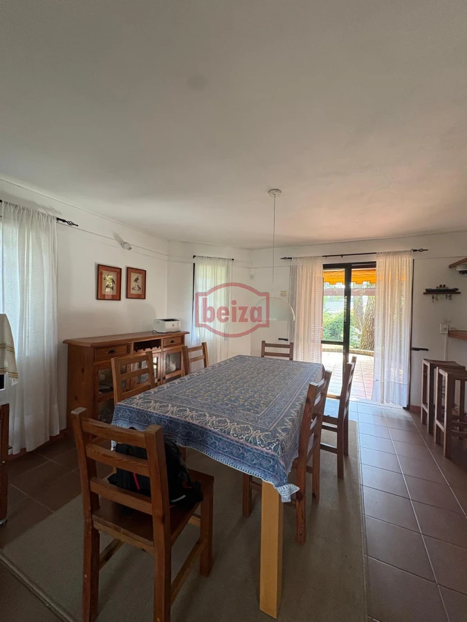 Casa ID.163391/Alquiler-casa-3-dormitorios - ALQUILER Casa  a 500 mts de la Playa Mansa 