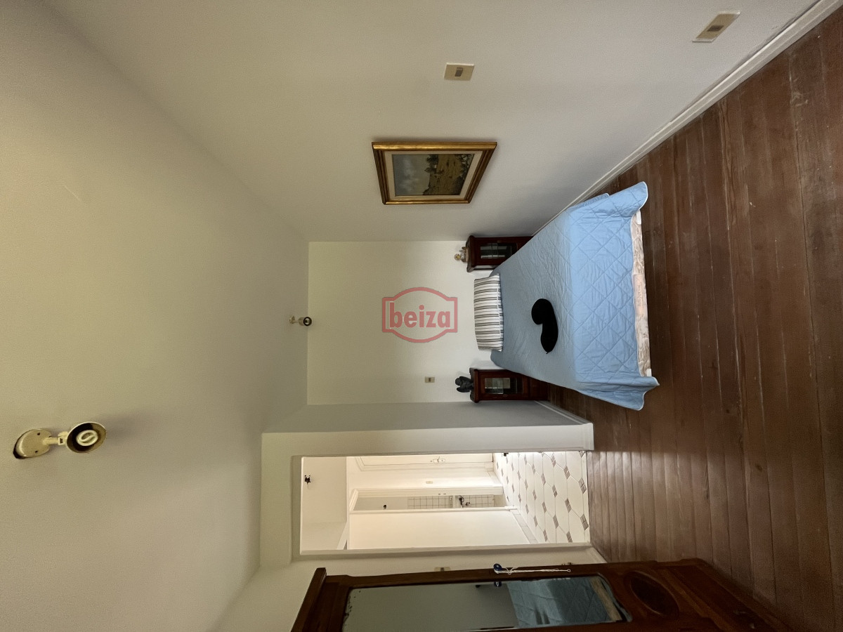 Casa ID.166021/Casa-en-Mansa,-5-dormitorios - Exclusiva CASA - CHACRA de 1.8 hectáreas. 
