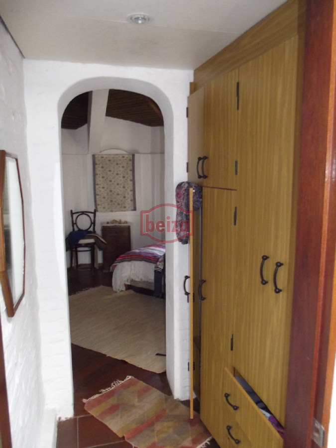Casa ID.163566/Muy-buena-ubicación-a-metros-de-la-costa - Pinares - Casa de  4 dormitorios