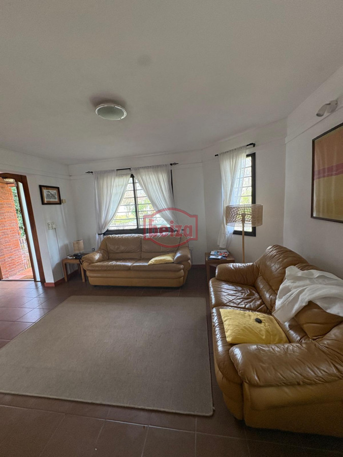 Casa ID.163391/Casa-en-Pinares,-3-dormitorios-* - Casa para 6 personas a 500 mts de la Playa Mansa