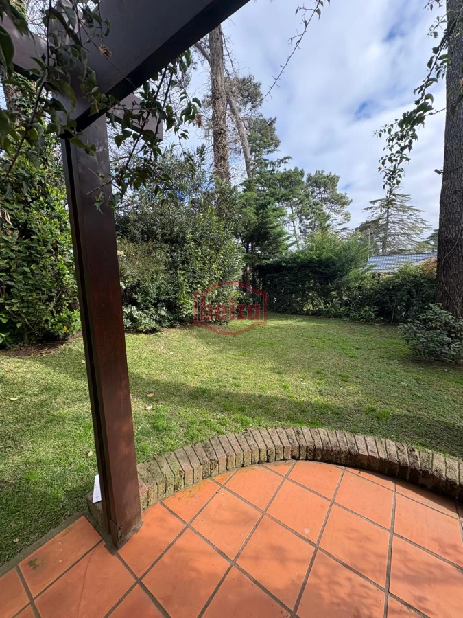 Casa ID.163391/Alquiler-casa-3-dormitorios - ALQUILER Casa  a 500 mts de la Playa Mansa 