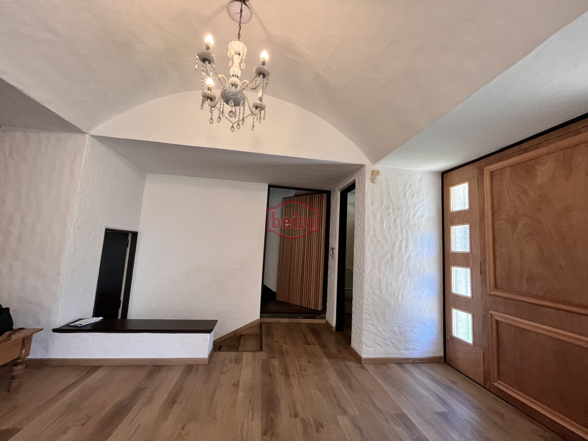 Casa ID.166852/Venta-casa-5-dormitorios-en-Playa-Mansa-Punta-del-Este - Venta casa 4 dormitorios Barrio Golf Punta del Este