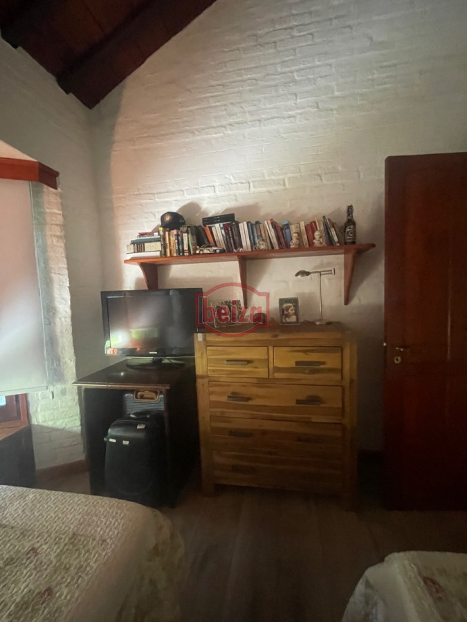 Casa ID.164699/barrio-privado- - casa con pileta de 3 dormitorios