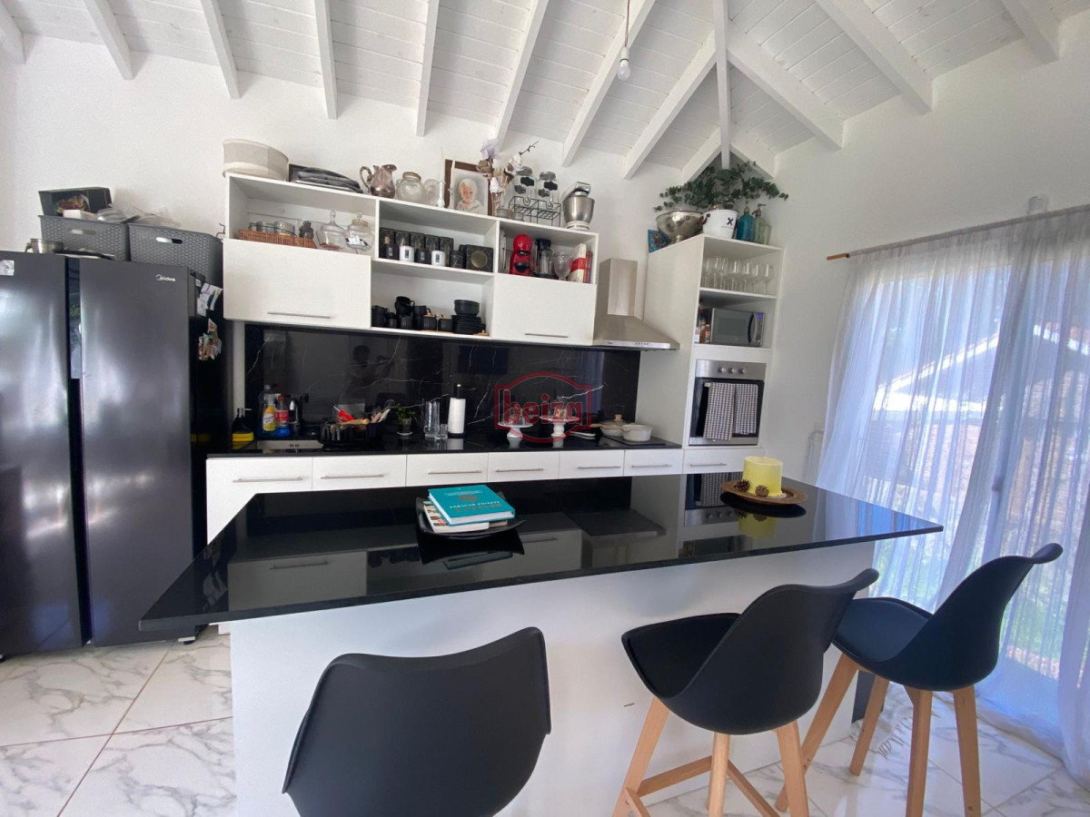 Casa ID.166944/Casa-en-Cantegril-de-5-Dormitorios - Alquiler Casa 1 dormitorio en Rincon del Indio