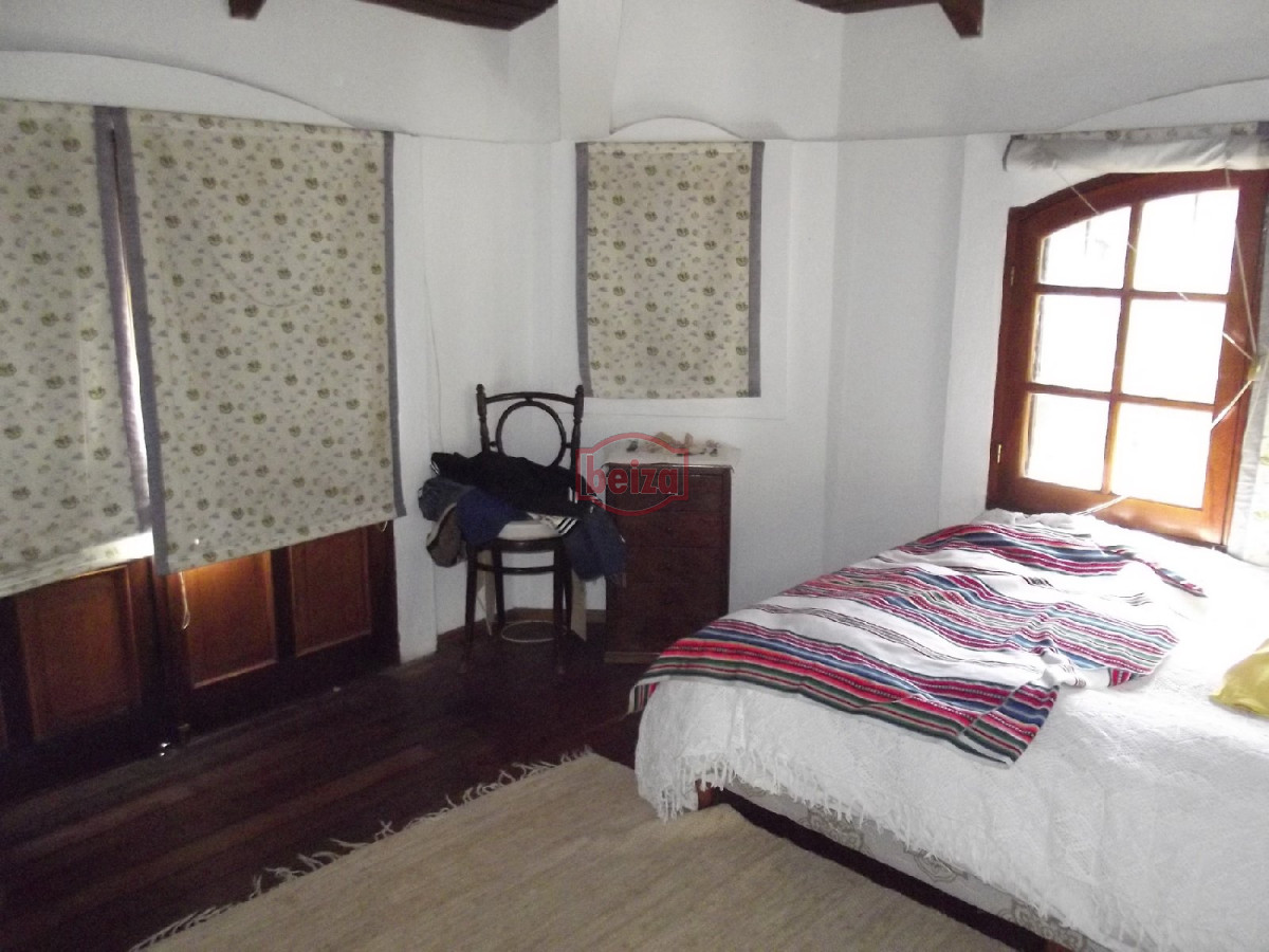 Casa ID.163566/Muy-buena-ubicación-a-metros-de-la-costa - Pinares - Casa de  4 dormitorios