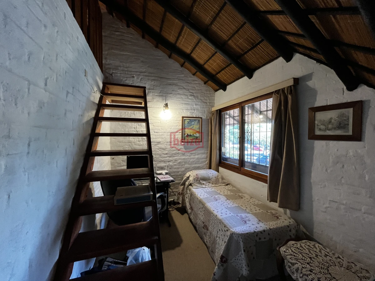 Casa ID.166894/CASA-EN-PROPIEDAD-HORIZONTAL,-EN-ZONA-DE-TIO-TOM - Venta casa 5 dormitorios Barrio Mónaco Punta del Este