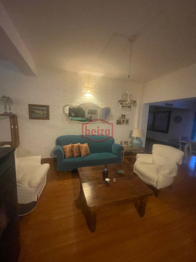 Casa ID.164834/En-venta-y-Alquiler..-imperdible-oportunidad..-a-metros-del-mar!!! - Venta en Mansa de 4 dormitorios pileta
