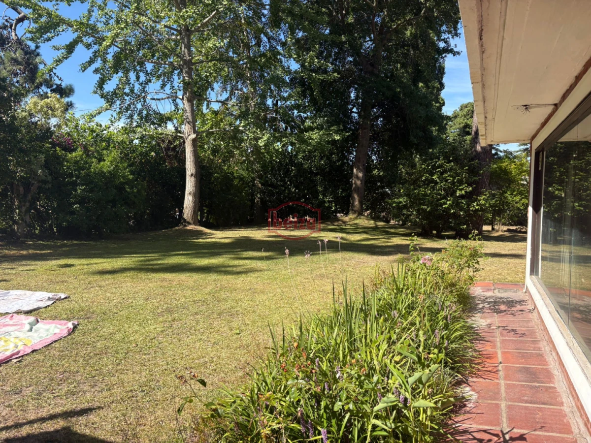 Casa ID.167018/venta-casa-con-amplios-ambientes - casa en venta ideal todo el año