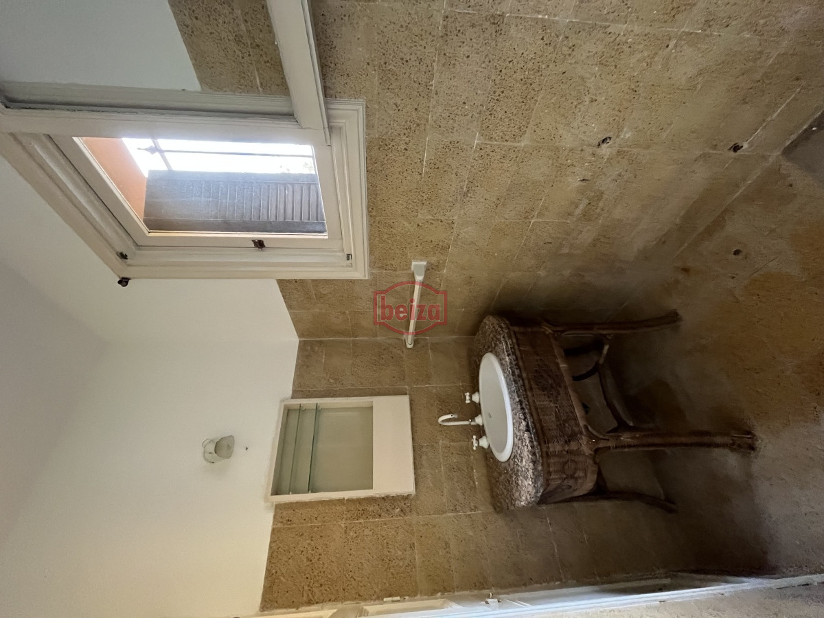 Casa ID.166021/Casa-en-Mansa,-5-dormitorios - Exclusiva CASA - CHACRA de 1.8 hectáreas. 
