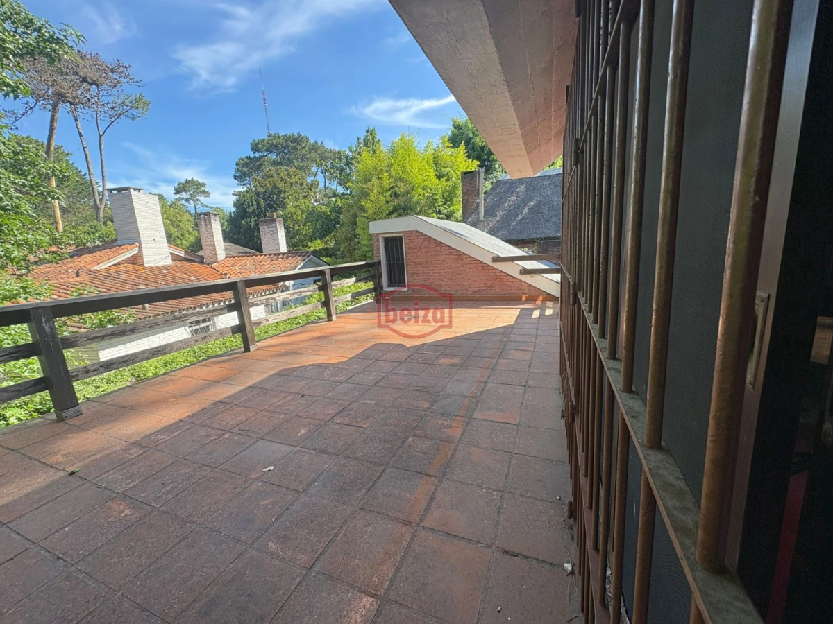 Casa ID.167018/venta-casa-con-amplios-ambientes - casa en venta ideal todo el año