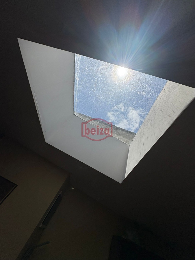 Casa ID.167001/Hermosa-casa-quinta-compuesta-de-3-construcciones,-Casa-de-Huéspedes - venta casa con amplios ambientes