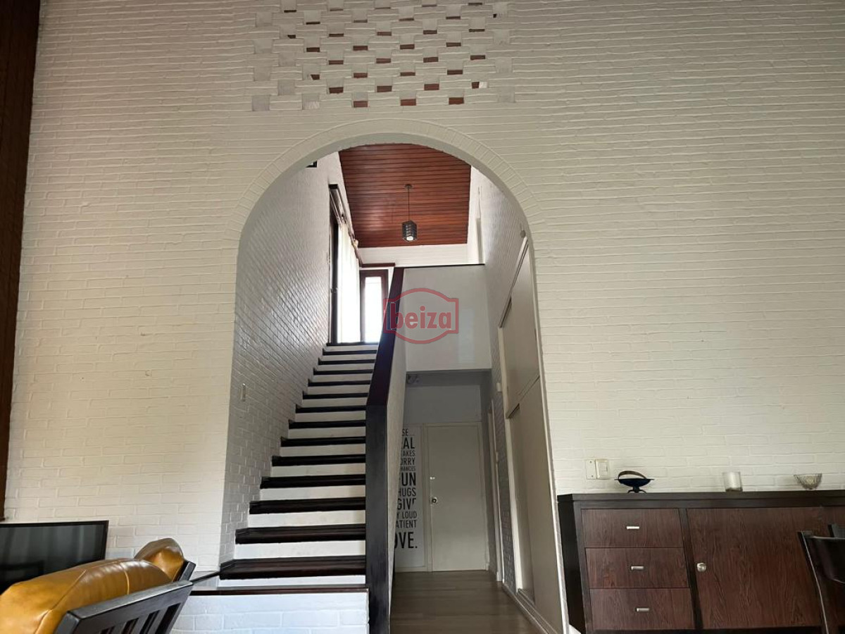 Casa ID.164564/Venta-en-paradas-Mansa - Casa en Playa Mansa