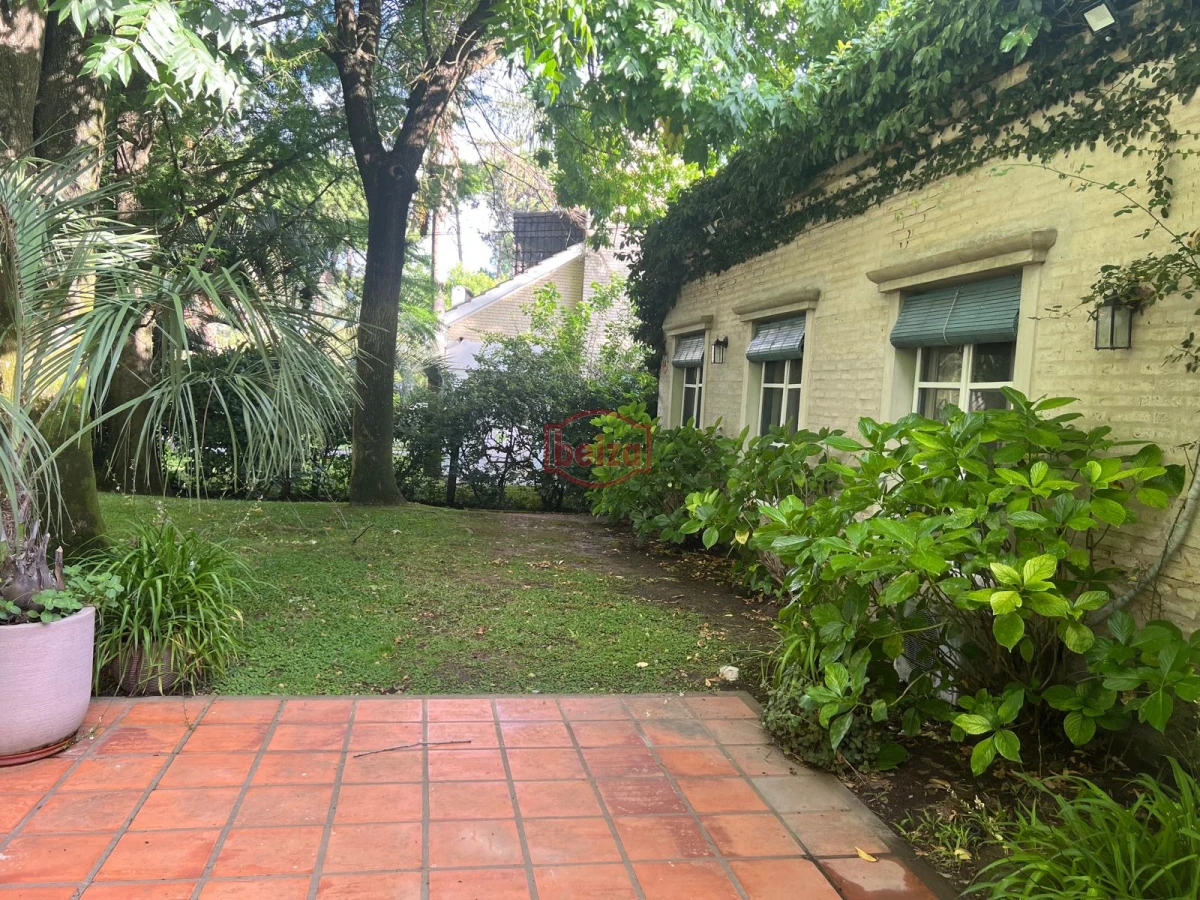 Casa ID.163162/Casa-en-Mansa--Pda-11--4-dormitorios-4-baños - Hermosa casa de 4 Dormitorios y 3 Baños