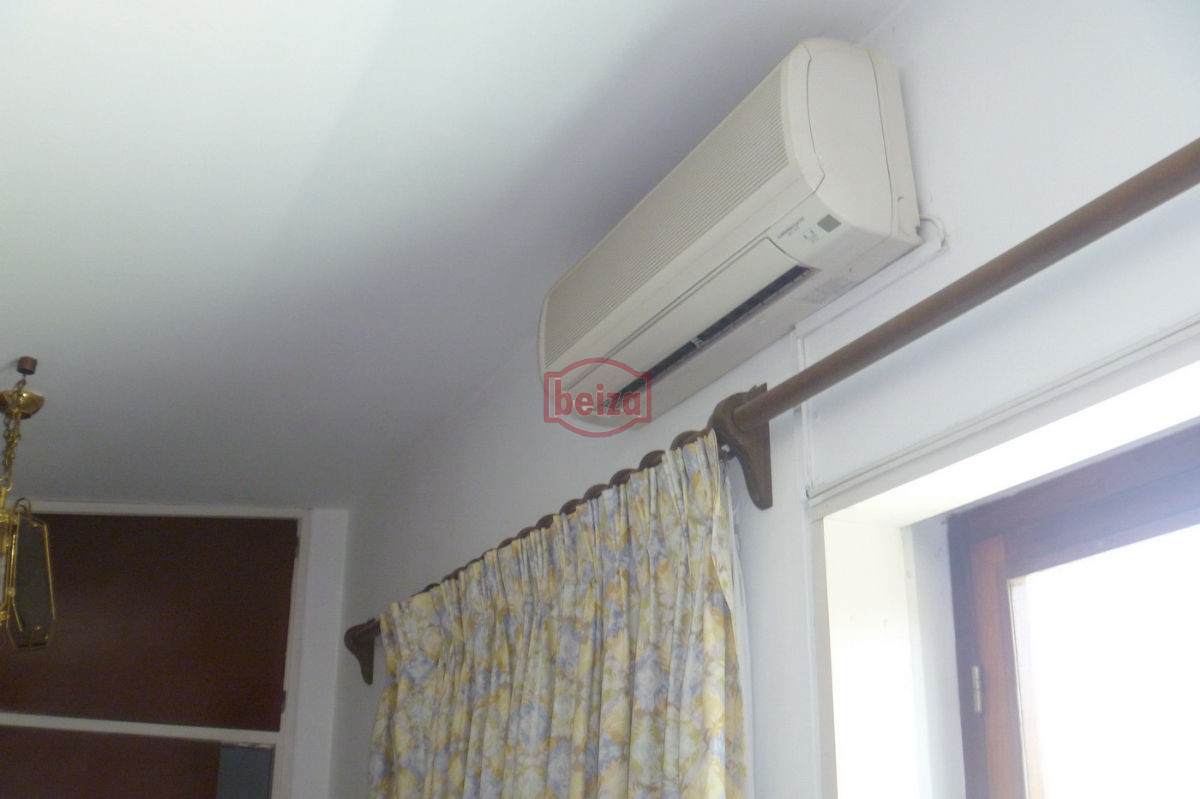 Casa ID.163340/En-venta-y-Alquiler..-imperdible-oportunidad..-a-metros-del-mar!!! - Casa en Mansa, 3 dormitorios *