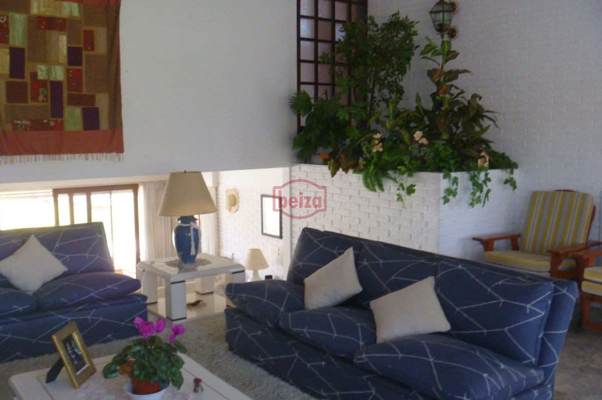 Casa ID.163340/En-venta-y-Alquiler..-imperdible-oportunidad..-a-metros-del-mar!!! - Casa en Mansa, 3 dormitorios *