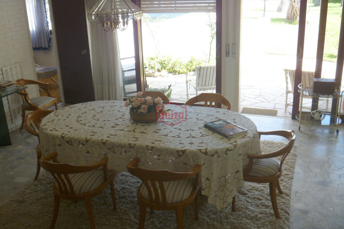 Casa ID.163340/En-venta-y-Alquiler..-imperdible-oportunidad..-a-metros-del-mar!!! - Casa en Mansa, 3 dormitorios *