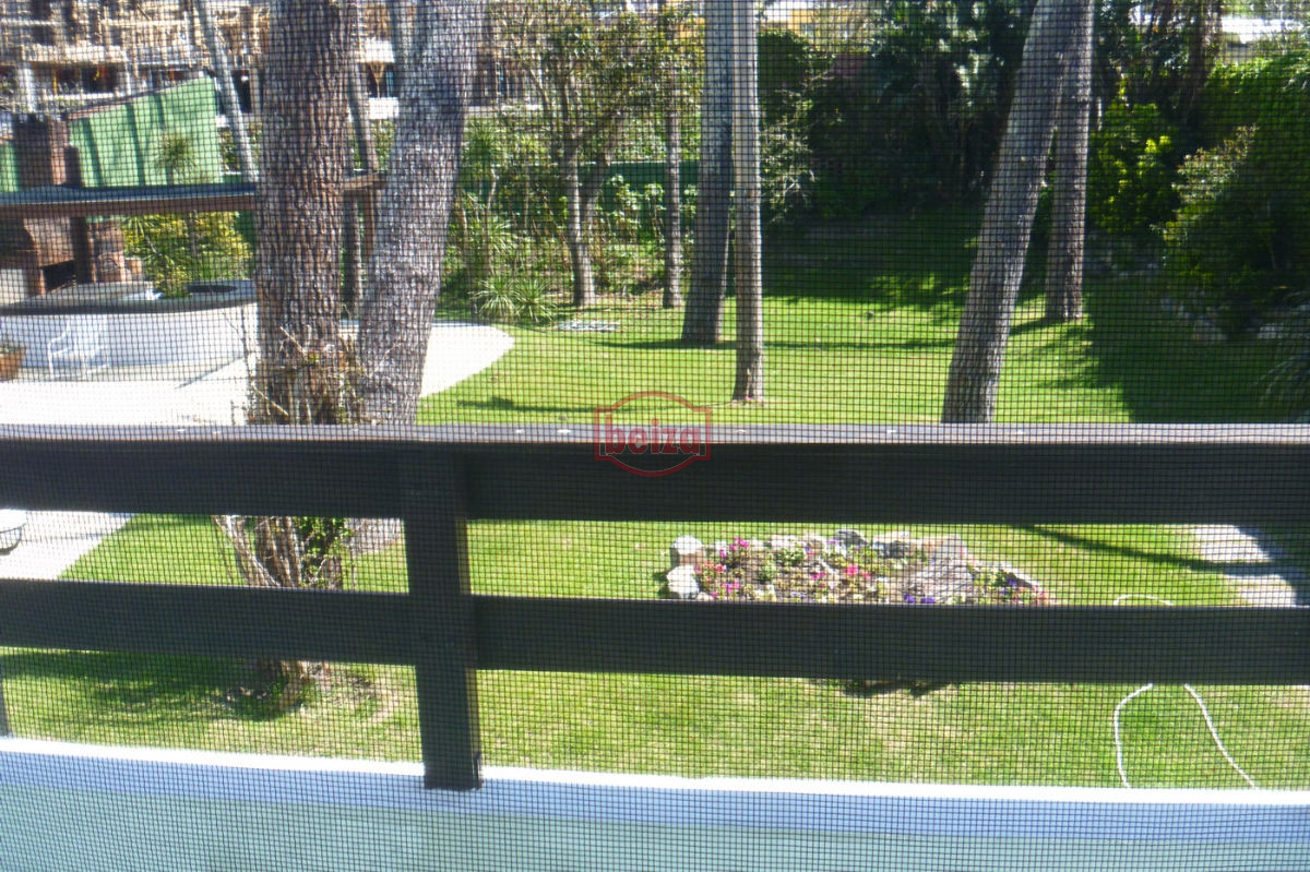 Casa ID.163340/En-venta-y-Alquiler..-imperdible-oportunidad..-a-metros-del-mar!!! - Casa en Mansa, 3 dormitorios *