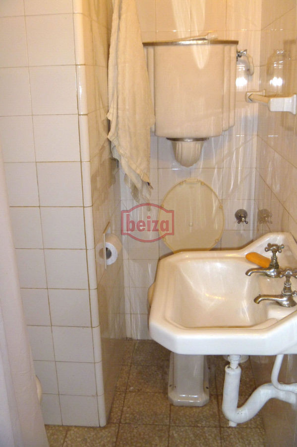 Casa ID.163340/En-venta-y-Alquiler..-imperdible-oportunidad..-a-metros-del-mar!!! - Casa en Mansa, 3 dormitorios *