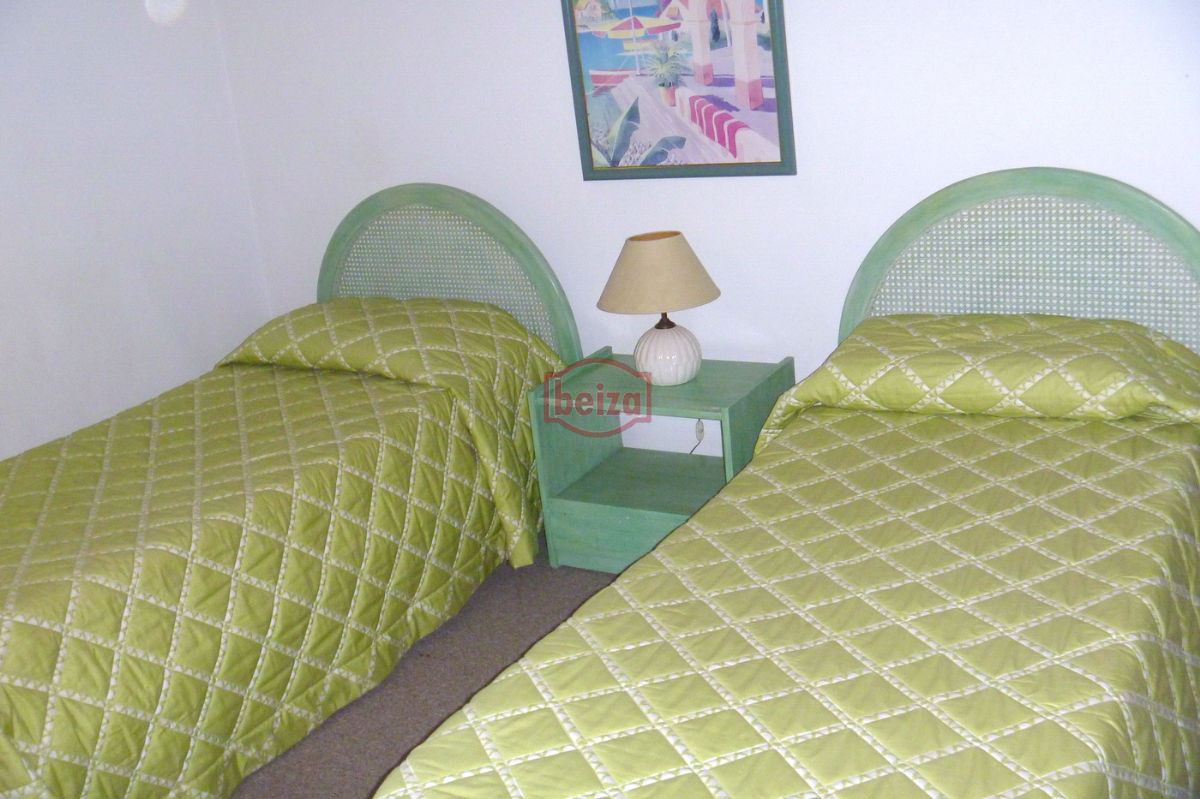 Casa ID.163340/En-venta-y-Alquiler..-imperdible-oportunidad..-a-metros-del-mar!!! - Casa en Mansa, 3 dormitorios *