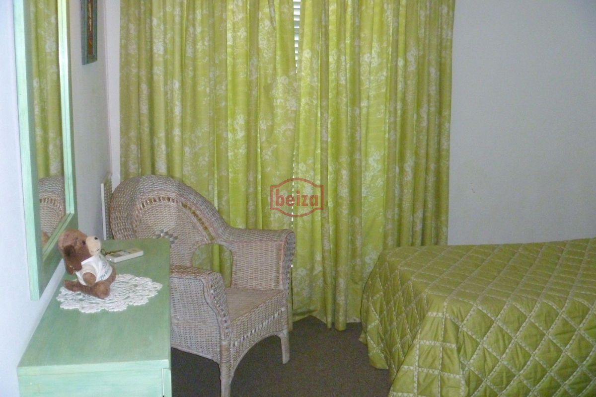 Casa ID.163340/En-venta-y-Alquiler..-imperdible-oportunidad..-a-metros-del-mar!!! - Casa en Mansa, 3 dormitorios *