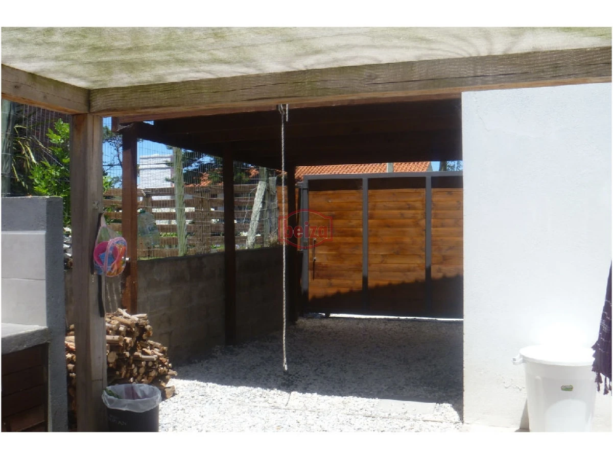 Casa ID.163377/CASA-EN-VENTA.-EN-ARENAS-DE-JOSÉ-IGNACIO - Muy buena ubicación a metros de la costa