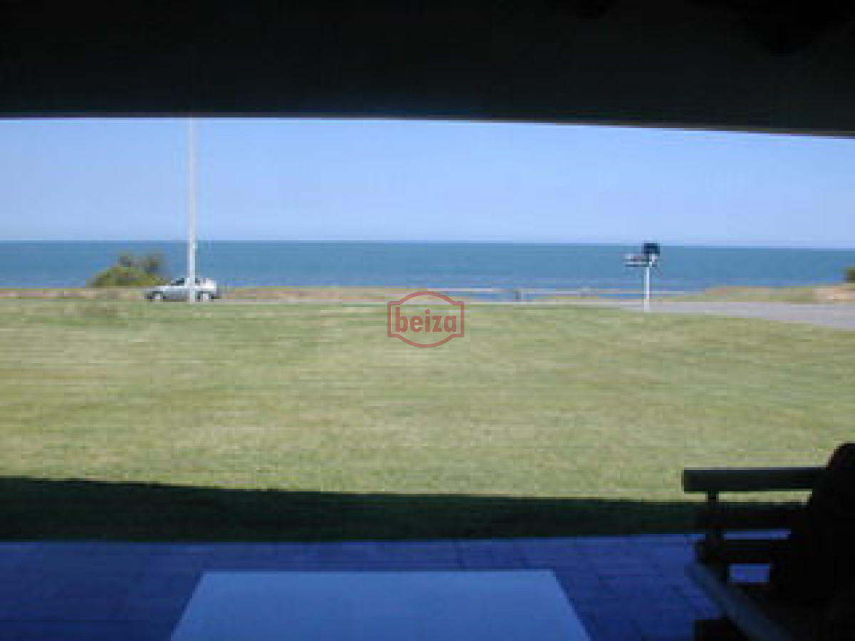 Casa ID.163149/Casa-en-Mansa,-6-dormitorios-* - Casa en Mansa, 4 dormitorios *