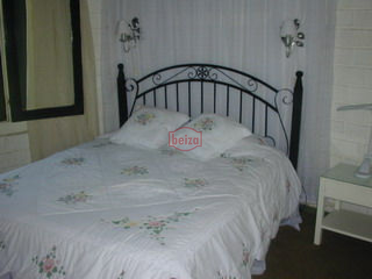 Casa ID.163149/Casa-en-Mansa,-6-dormitorios-* - Casa en Mansa, 4 dormitorios *