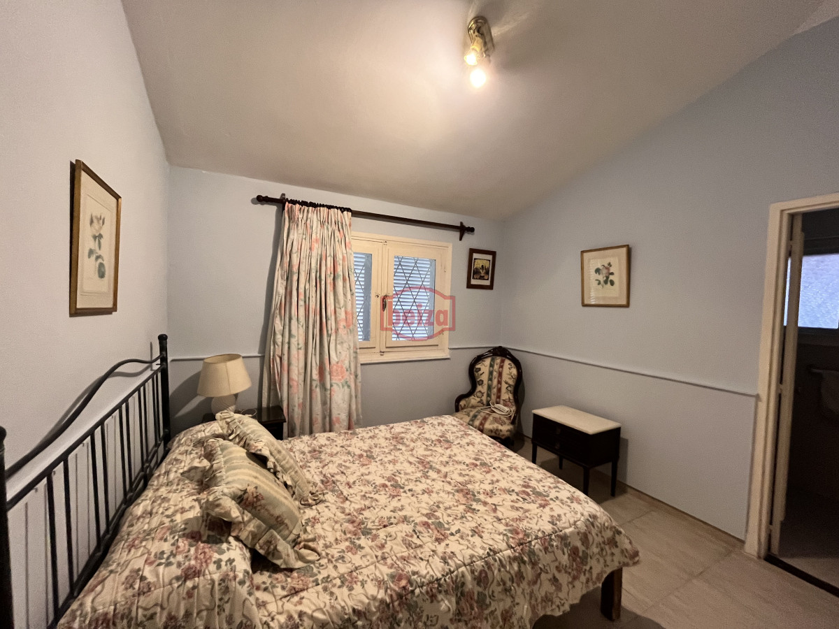 Casa ID.166840/Venta-de-Casa-4-dormitorios-en-Portezuelo,-Punta-del-Este. - Venta casa 5 dormitorios en Playa Mansa Punta del Este