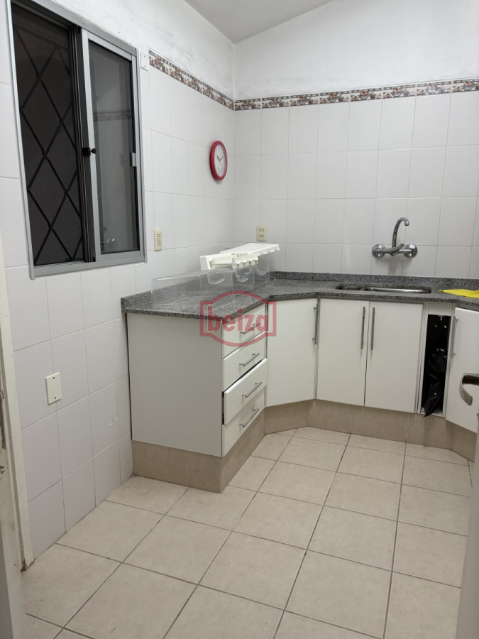 Casa ID.166171/Venta-Complejo-de-7-Bungalows-Bello-Horizonte-a-pasos-del-Mar - Casa en venta para clinica