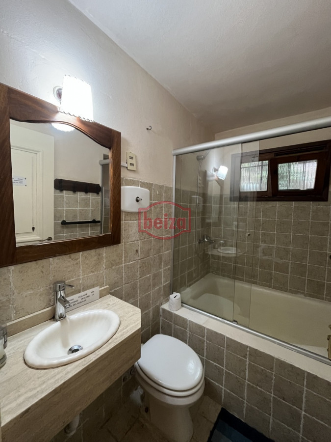 Casa ID.165732/dos-dormitorios-a-estrenar - Casa de 3 dormitorios en Punta del Este Excelente ubicación