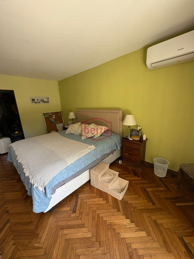 Casa ID.167001/Hermosa-casa-quinta-compuesta-de-3-construcciones,-Casa-de-Huéspedes - venta casa con amplios ambientes