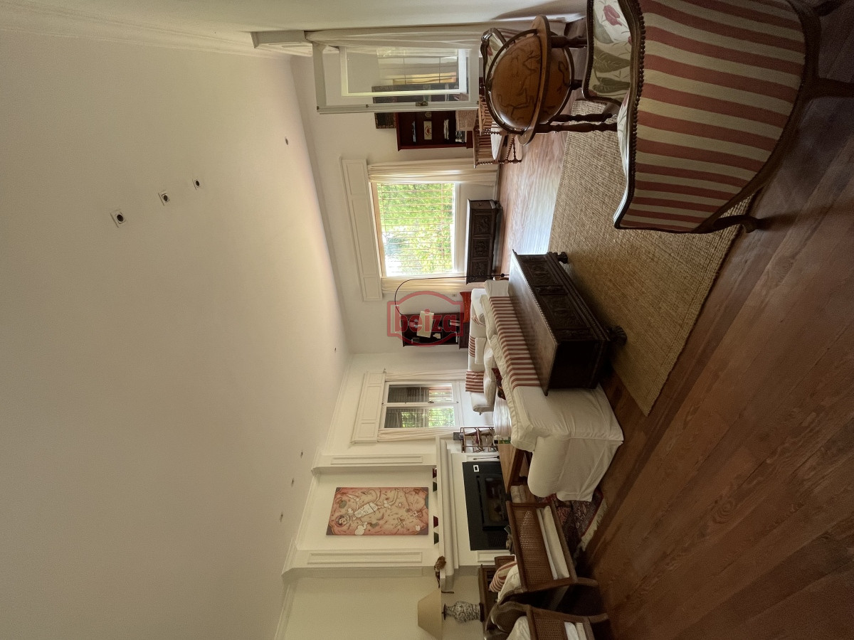 Casa ID.166021/Casa-en-Mansa,-5-dormitorios - Exclusiva CASA - CHACRA de 1.8 hectáreas. 