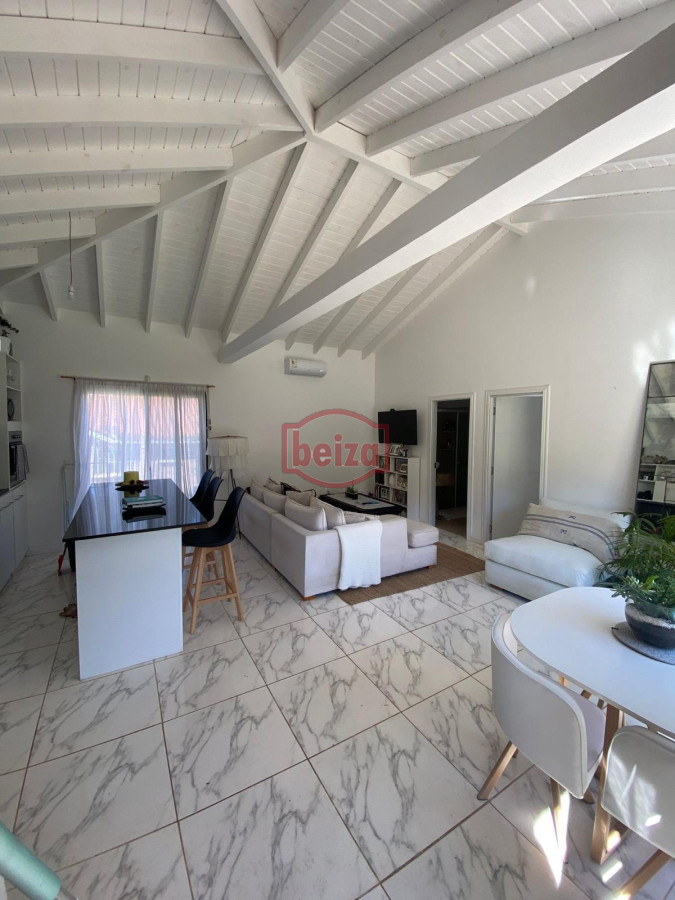 Casa ID.166944/Casa-en-Cantegril-de-5-Dormitorios - Alquiler Casa 1 dormitorio en Rincon del Indio