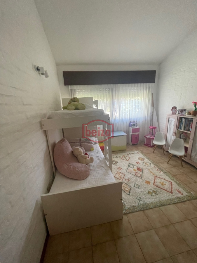 Casa ID.163165/Hermosa-casa-de-4-Dormitorios-y-3-Baños - Alquiler enero casa de 4 dormitorios *