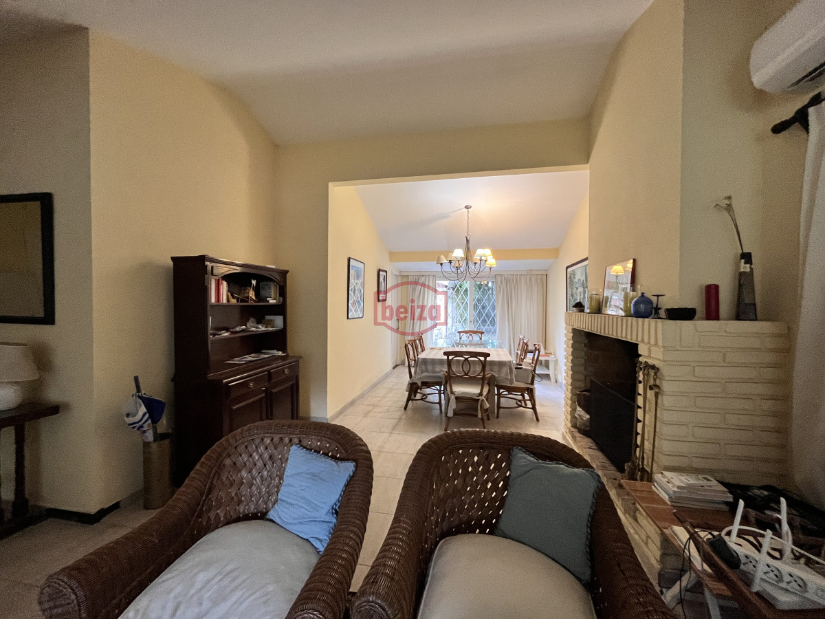 Casa ID.166840/Venta-de-Casa-4-dormitorios-en-Portezuelo,-Punta-del-Este. - Venta casa 5 dormitorios en Playa Mansa Punta del Este