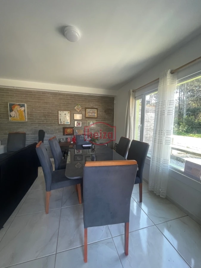 Casa ID.166425/Muy-buena-ubicación-a-metros-de-la-costa - Casa de 3 Dormitorios y 2 Baños en Parque Burnett