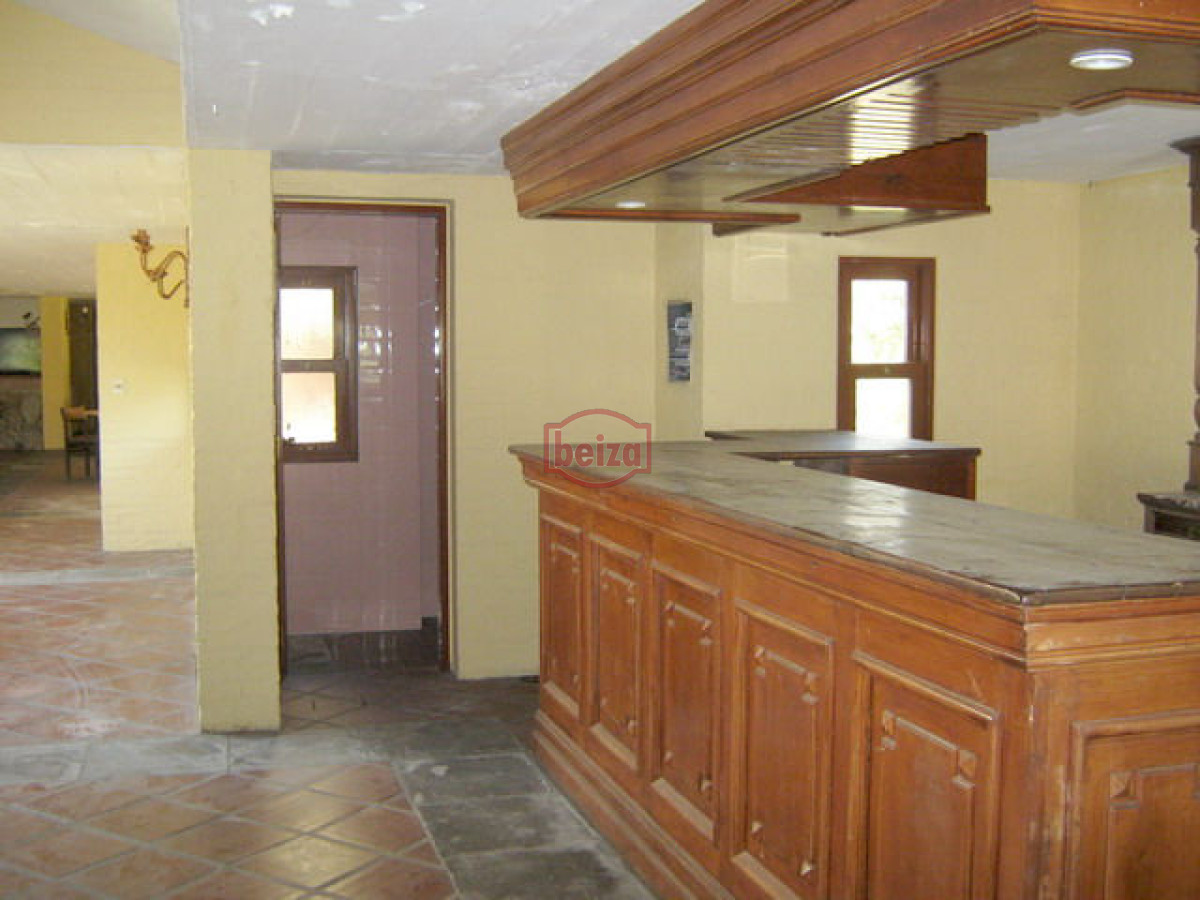 Local Comercial ID.163478/Local-comercial-en-Solanas - Local en Punta del Este, Lugano