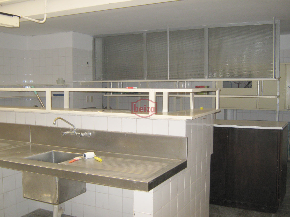 Local Comercial ID.163478/Local-comercial-en-Solanas - Local en Punta del Este, Lugano