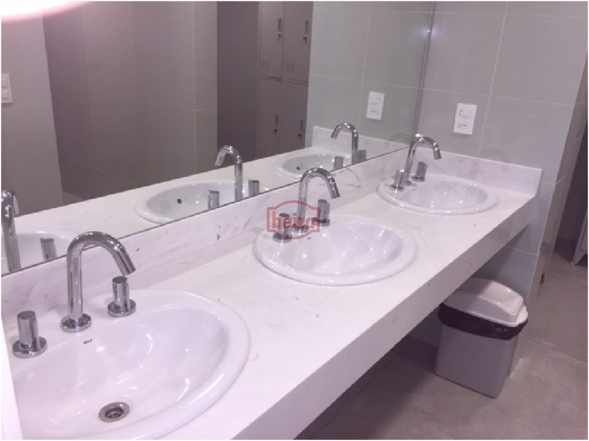 Apartamento ID.70066 - Avenida Roosevelt - Parada 11
