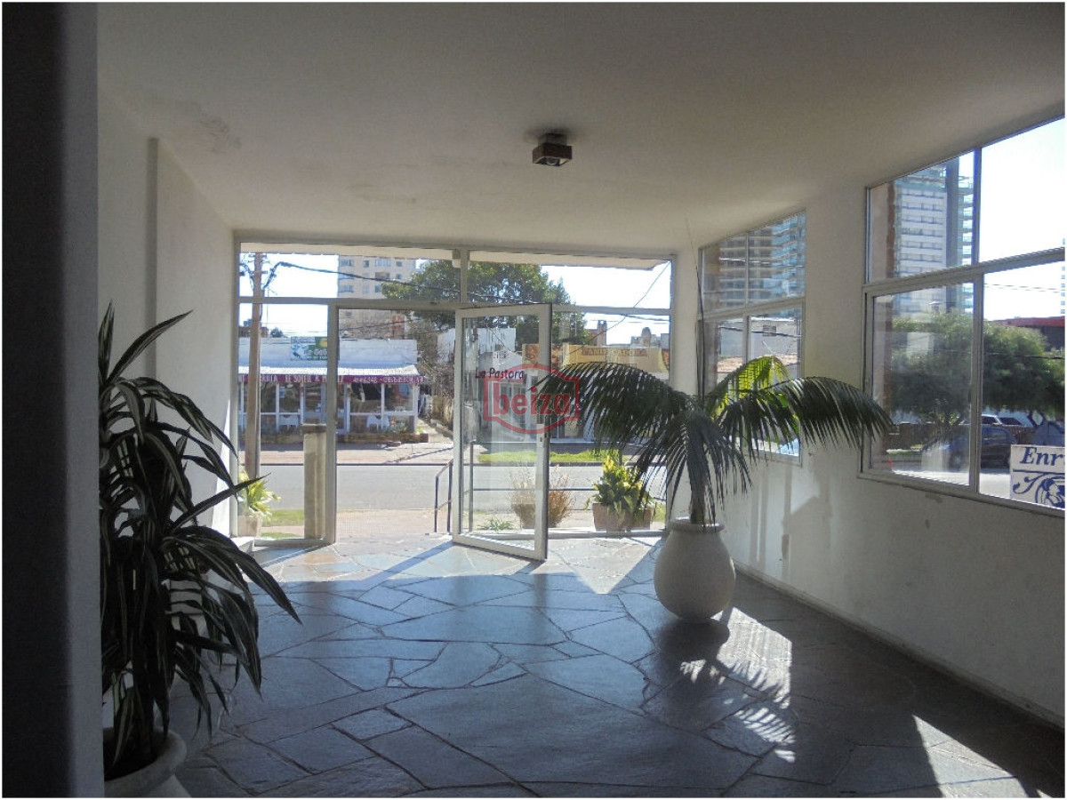 Apartamento ID.162929/Apartamentos-en-Venta--Beiza-Propiedades - Monoambiente 