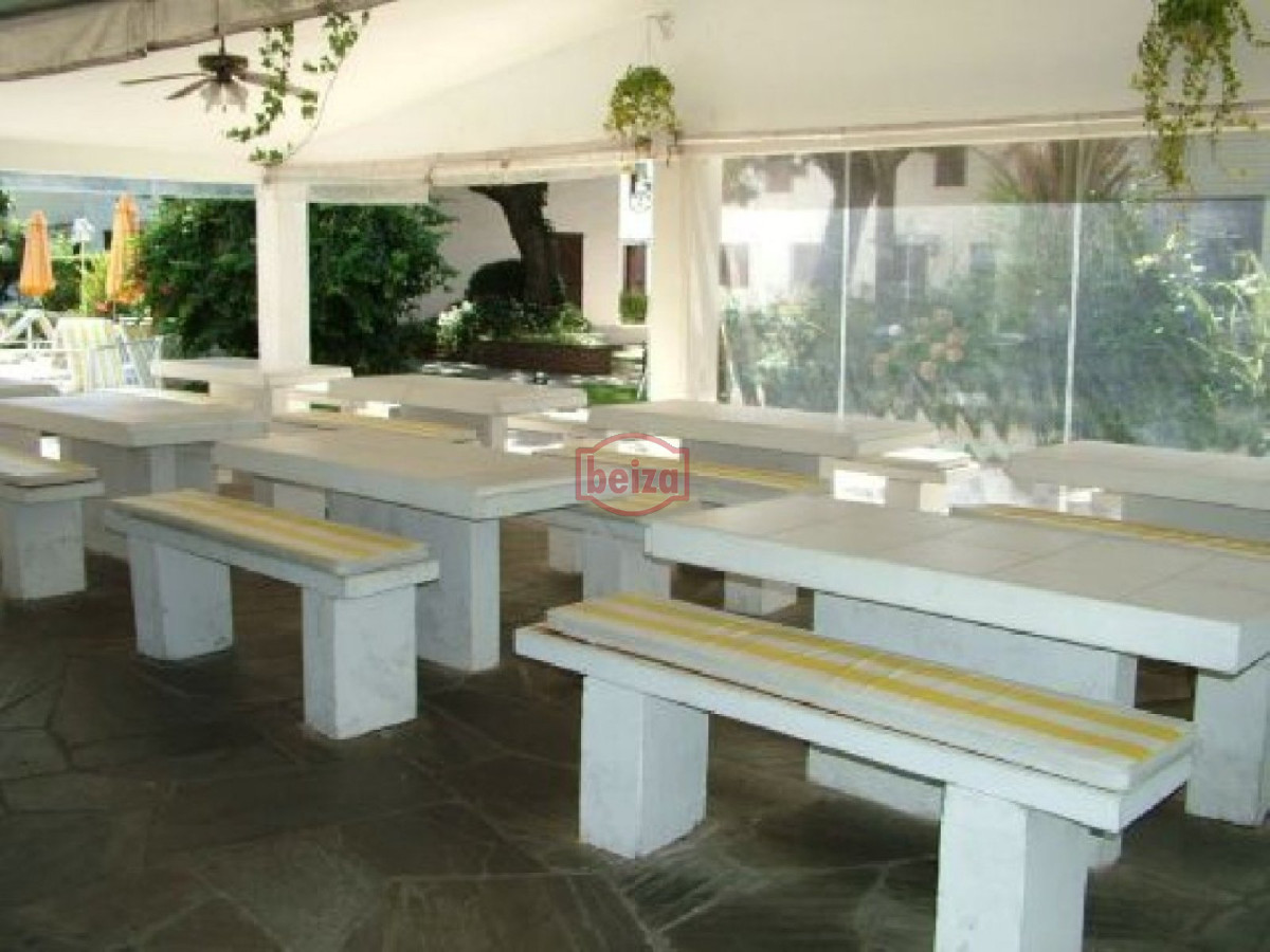 Apartamento ID.161166/Oportunidad-Cómodo-Apto-2-Dormitorios-En-Gorlero - Apartamento en Roosevelt, 2 dormitorios *