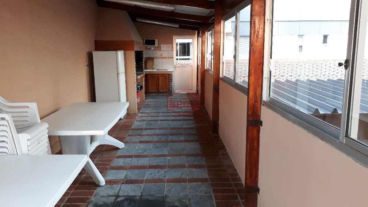 Apartamento ID.163643 - Un dormitorio - Céntrico  pero a 100  metros de la playa