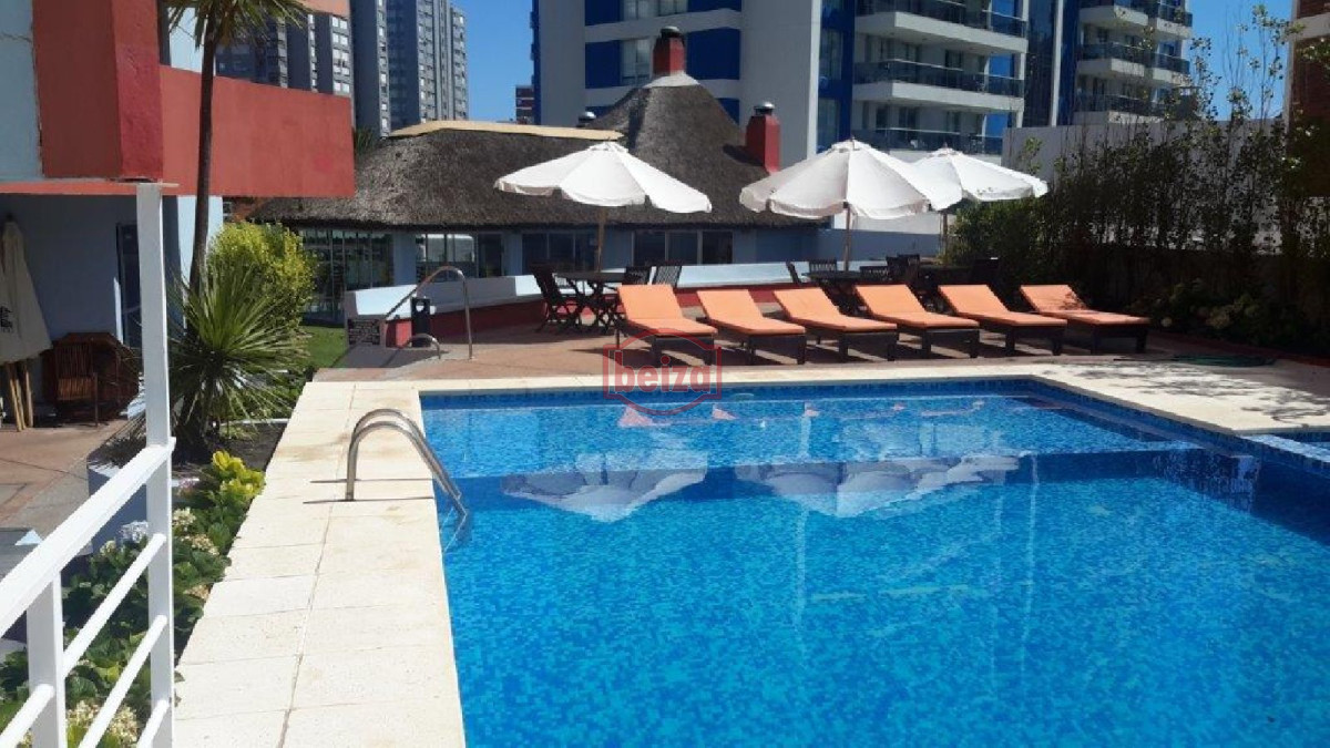 Apartamento ID.161172/Apartamento-en-Mansa,-1-dormitorio-y-medio - Apartamento en Brava, 2 dormitorios *