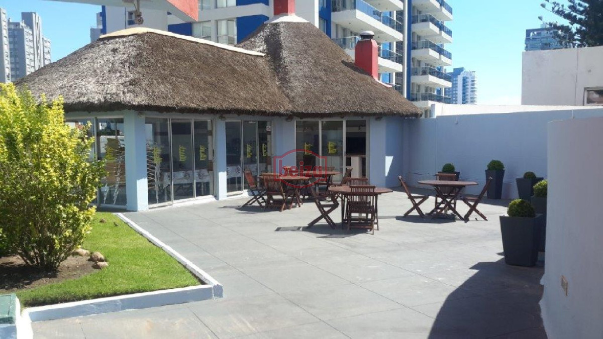 Apartamento ID.161172/Apartamento-en-Mansa,-1-dormitorio-y-medio - Apartamento en Brava, 2 dormitorios *