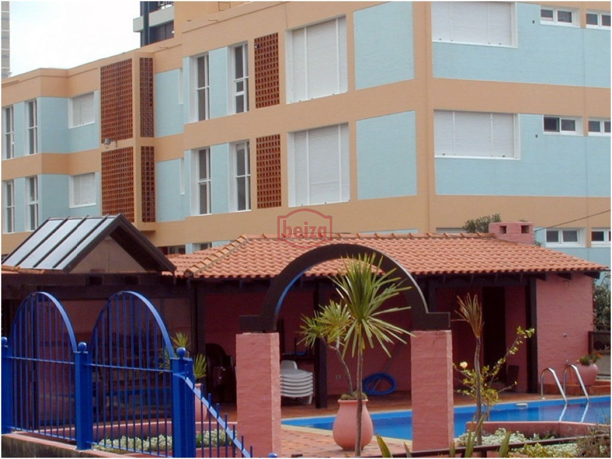 Apartamento ID.160039/Apartamentos-en-Venta--Beiza-Propiedades - Apartamento en Peninsula, 2 dormitorios *